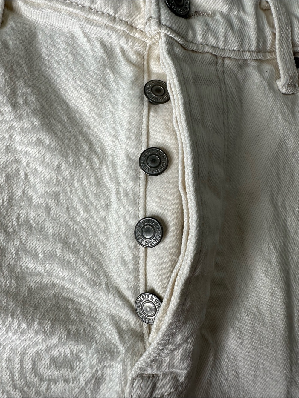 Abercrombie & Fitch Women’s The Dad Short High Rise Shorts. Size 8/29 - Picture 6 of 9